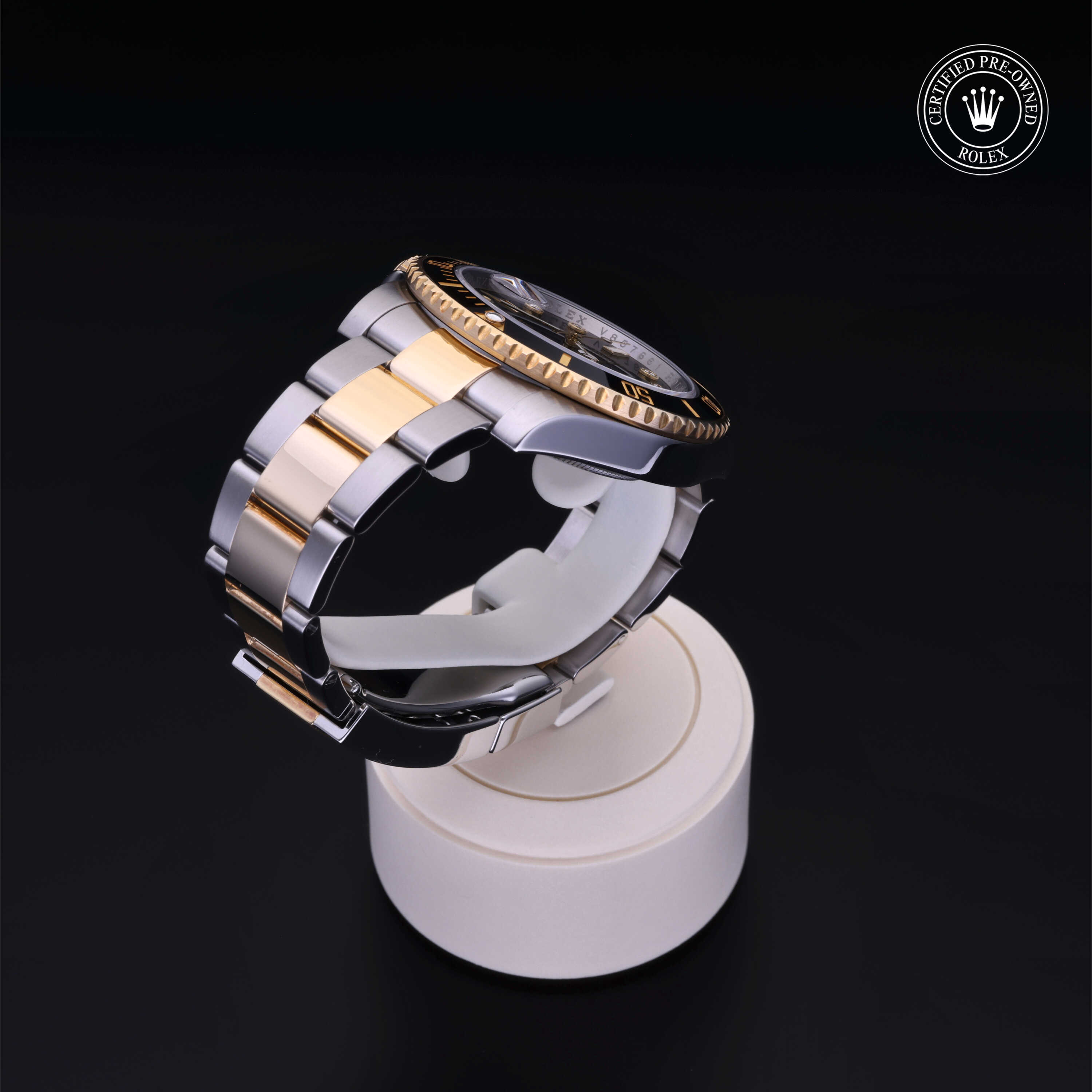 Rolex Submariner in Rolesor 18 Carat Yellow M116613LN-0003 at Wilson & Son Jewelers