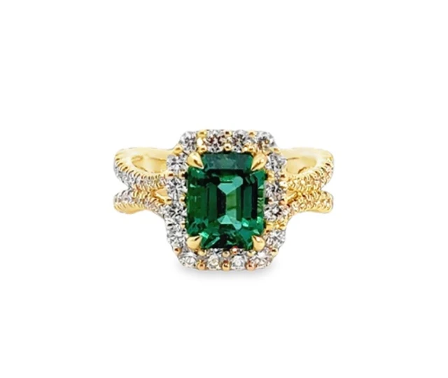 VLORA 18K YELLOW GOLD EMERALD AND DIAMOND RING